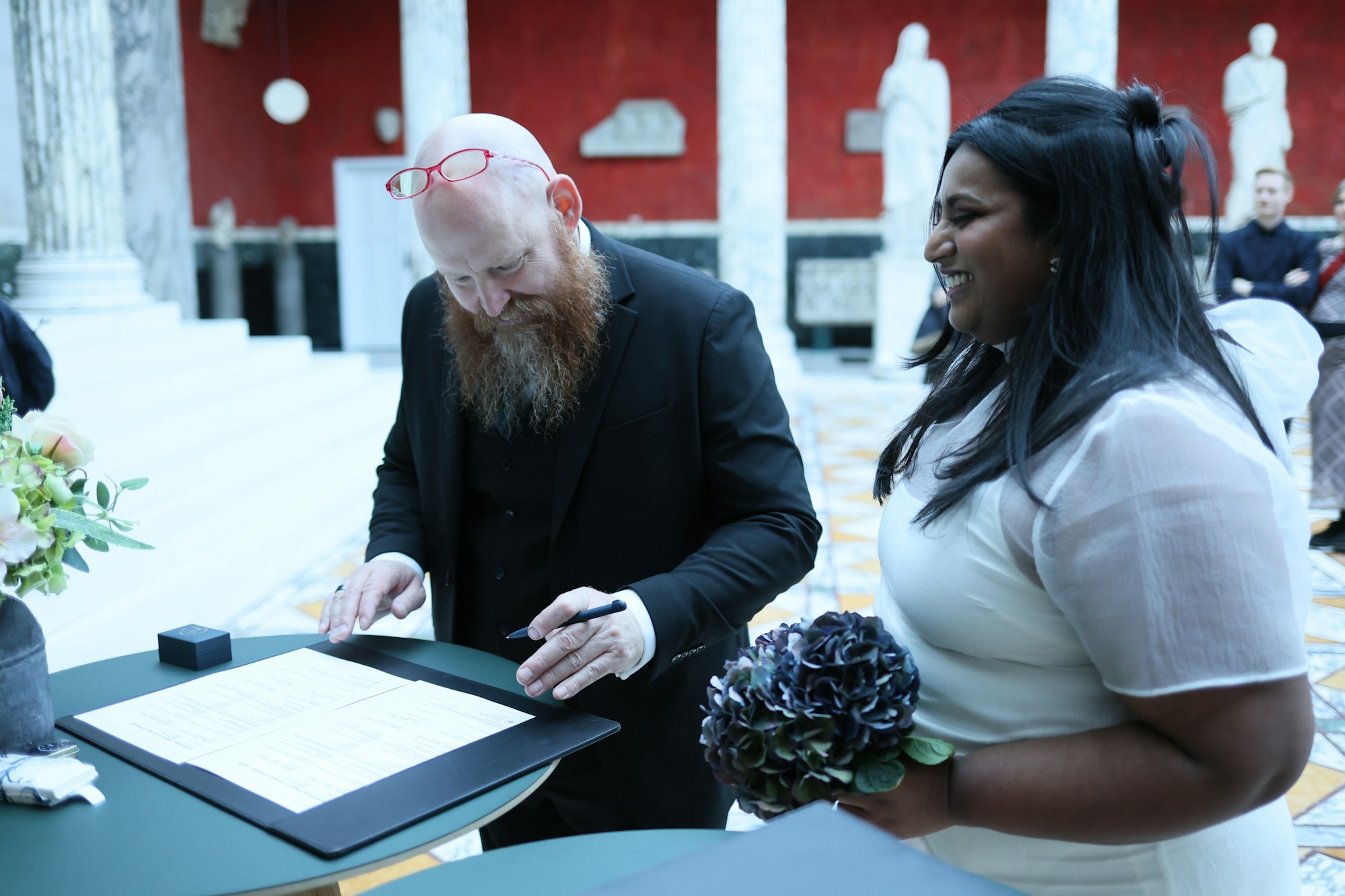 Firma de certificado matrimonial